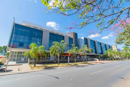 Ponto Comercial para alugar, 438m² no Asa Norte, Brasília