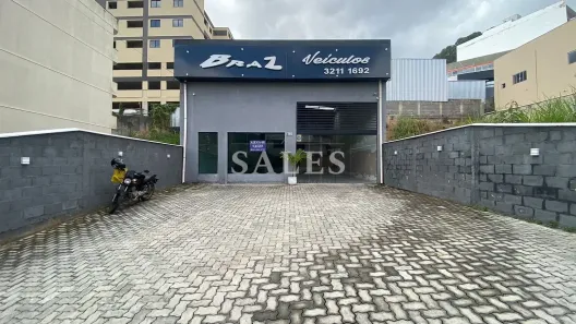 Ponto Comercial para alugar, 234m² no Lourdes, Juiz de Fora