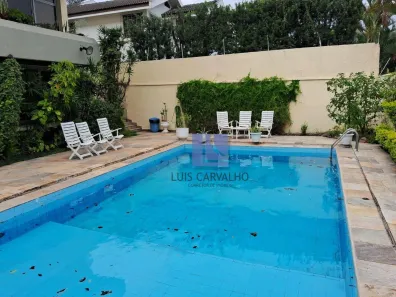 Sobrado com 4 Quartos à venda, 540m² no Jardim Guedala, São Paulo