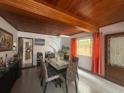 Sobrado com 3 Quartos à venda, 156m² no Aparecida, Santos