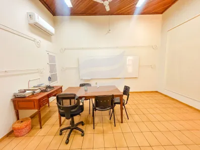 Casa com 4 Quartos à venda, 135m² no Centro, Araçatuba