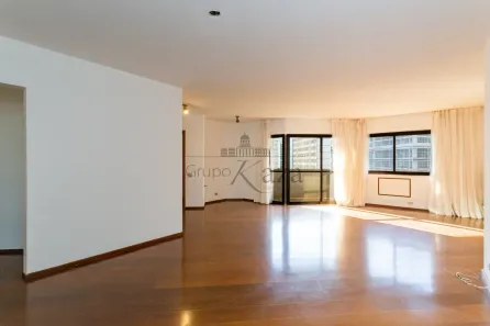 Apartamento com 3 Quartos à venda, 170m² no Paraíso, São Paulo