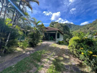 Casa com 4 Quartos à venda, 188m² no Prata dos Aredes, Teresópolis