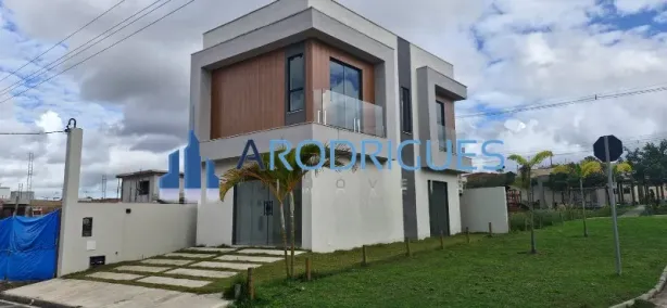 Casa de Condomínio com 4 Quartos à venda, 140m² no Parque Nascente do Rio Capivara, Camaçari