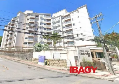 Apartamento com 2 Quartos para alugar, 56m² no Itacorubi, Florianópolis