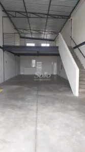 Sala Comercial para alugar, 140m² no Loteamento Residencial Pequis, Uberlândia