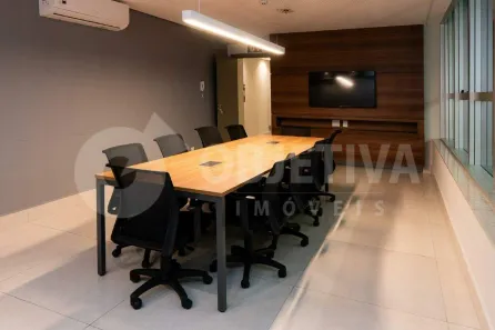 Sala Comercial à venda, 399m² no Granja Marileusa, Uberlândia