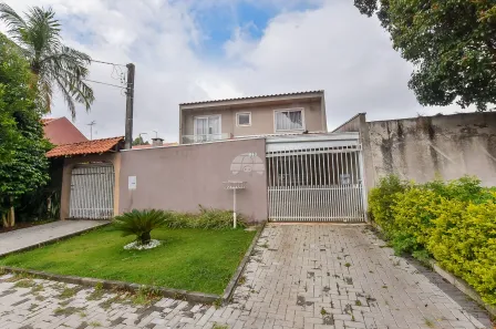 Sobrado com 3 Quartos à venda, 150m² no Uberaba, Curitiba