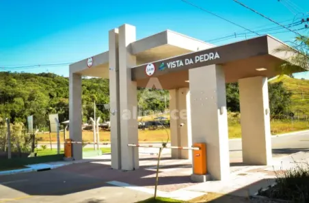 Lote/Terreno à venda, 360m² no Forquilhas, São José