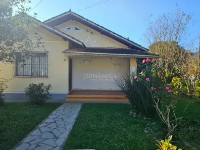 Casa com 4 Quartos à venda, 183m² no Valparaiso, Blumenau