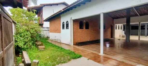 Imóvel Comercial com 5 Quartos para alugar, 1400m² no Bopiranga, Itanhaém
