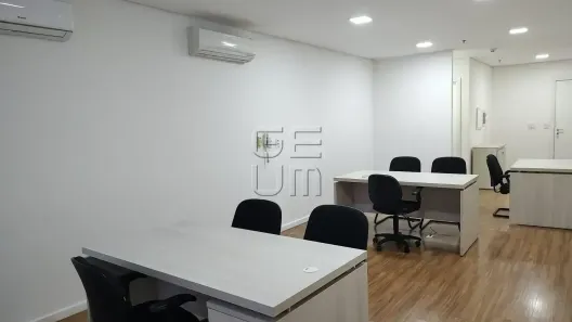 Sala Comercial para venda ou aluguel, 43m² no Gleba Fazenda Palhano, Londrina
