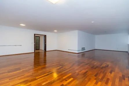 Apartamento com 3 Quartos para alugar, 202m² no Batel, Curitiba