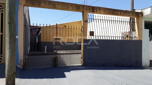 Casa com 2 Quartos à venda, 76m² no Conjunto Habitacional Santa Angelina, São Carlos