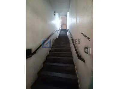 Prédio Comercial à venda, 585m² no Rudge Ramos, São Bernardo do Campo