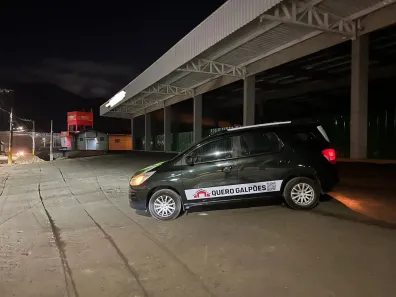 Galpão/Depósito/Armazém para alugar, 650m² no Rio Pequeno, Camboriú