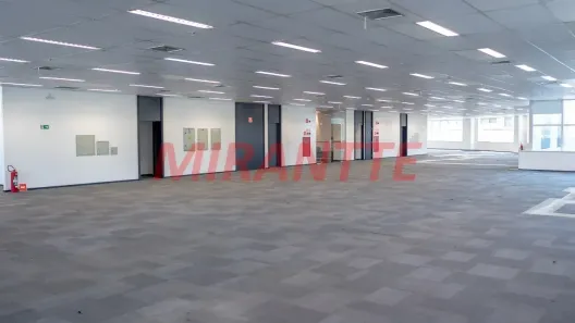 Sala Comercial para alugar, 820m² no Jardim das Laranjeiras, São Paulo