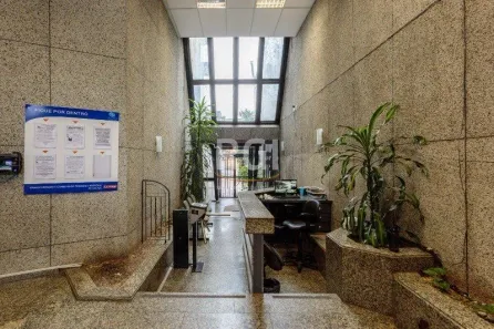 Prédio Comercial à venda, 1025m² no São João, Porto Alegre