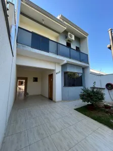 Casa com 3 Quartos à venda, 110m² no Jardim Everest, Maringá