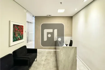 Sala Comercial à venda, 130m² no Cidade Monções, São Paulo