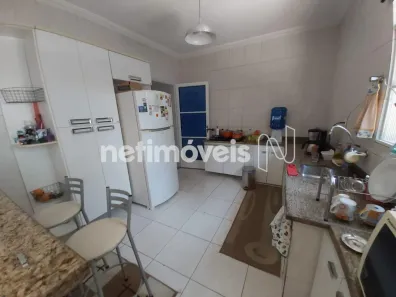 Casa com 3 Quartos à venda, 360m² no Pindorama, Belo Horizonte