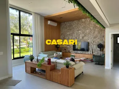 Casa com 4 Quartos à venda, 400m² no Portal dos Lagos, Boituva