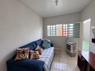 Casa com 2 Quartos à venda, 70m² no Loteamento Residencial Nico Baracat, Cuiabá