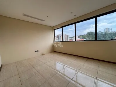 Sala Comercial à venda, 29m² no Menino Deus, Porto Alegre