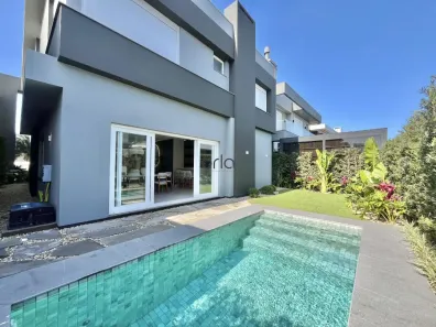 Casa de Condomínio com 4 Quartos à venda, 257m² no , Capão da Canoa