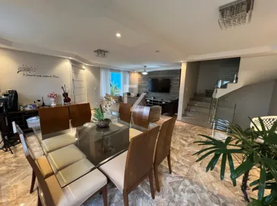 Casa de Condomínio com 3 Quartos à venda, 250m² no Taquara, Rio de Janeiro