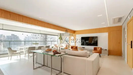 Apartamento com 3 Quartos à venda, 181m² no Jardim das Acácias, São Paulo
