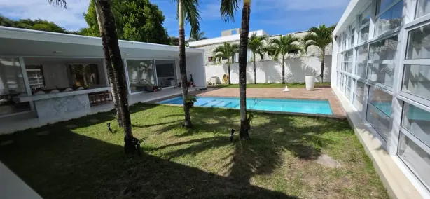 Casa de Condomínio com 4 Quartos para alugar, 460m² no Busca Vida (Abrantes), Camaçari