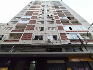 Apartamento com 2 Quartos para alugar, 70m² no Centro Histórico, Porto Alegre