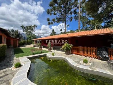 Casa com 3 Quartos à venda, 228m² no Vargem Grande, Teresópolis