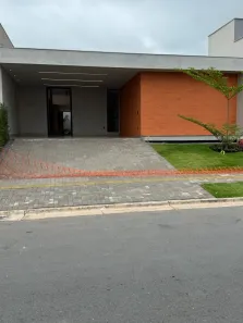 Casa com 4 Quartos à venda, 161m² no Jardins Porto, Senador Canedo