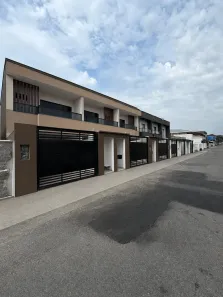 Sobrado com 3 Quartos à venda, 121m² no Vila Nova, Joinville