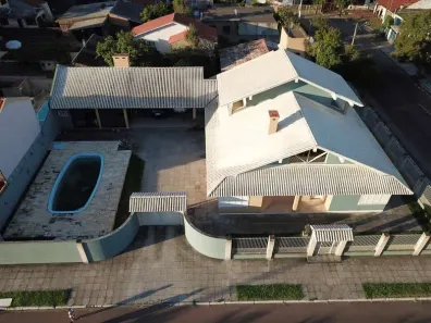 Casa com 4 Quartos à venda, 440m² no Centro, Guaíba