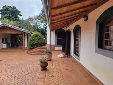 Fazenda/Sítio com 4 Quartos à venda, 1000m² no Recanto Amapola, Bragança Paulista
