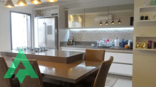 Casa com 3 Quartos à venda, 500m² no Velha, Blumenau