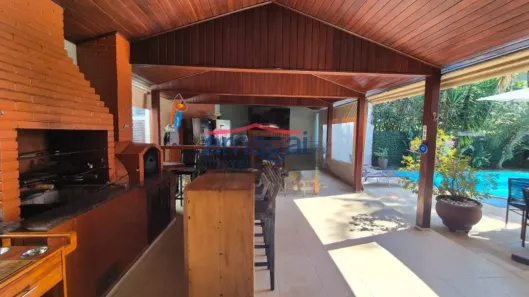 Casa de Condomínio com 4 Quartos para alugar, 500m² no Vila Zezé, Jacareí