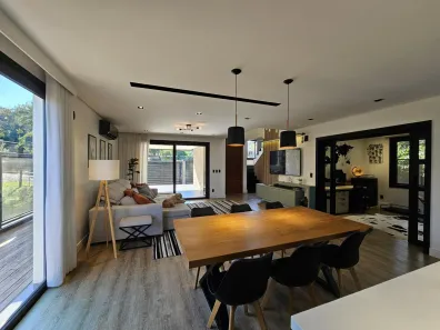 Casa com 3 Quartos à venda, 240m² no Concórdia, Ivoti