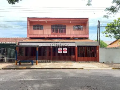 Imóvel Comercial à venda, 239m² no Conjunto Santa Rita 7, Londrina