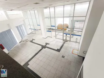 Sala Comercial para alugar, 564m² no Vila da Penha, Rio de Janeiro