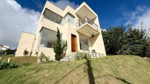 Casa de Condomínio com 3 Quartos à venda, 140m² no Villa Bella, Itabirito