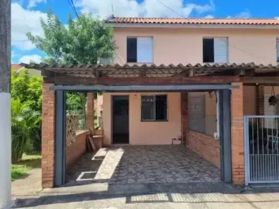 Sobrado com 2 Quartos à venda, 48m² no Vila Nova, Porto Alegre