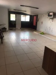 Sobrado com 3 Quartos à venda, 265m² no Parque Viaduto, Bauru