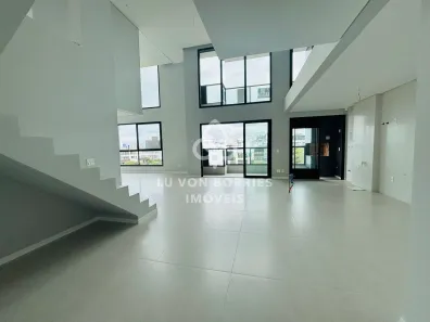 Cobertura com 3 Quartos à venda, 200m² no Jurerê, Florianópolis