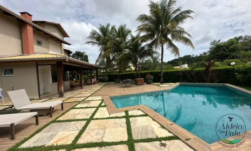 Sobrado com 5 Quartos à venda, 393m² no Residencial Aldeia do Vale, Goiânia