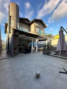 Casa de Condomínio com 3 Quartos à venda, 339m² no Tarumã, Santana de Parnaíba