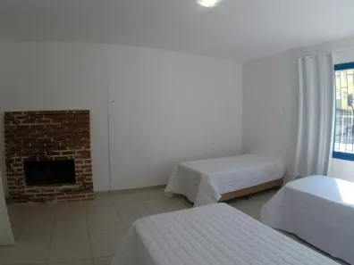 Imóvel Comercial com 5 Quartos à venda, 260m² no Canasvieiras, Florianópolis